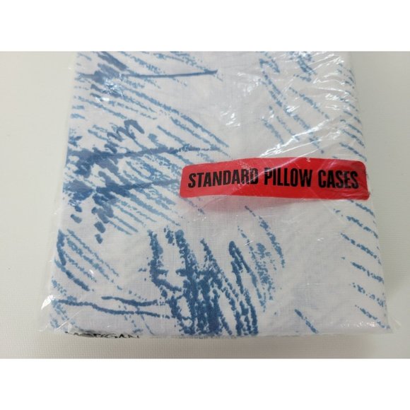 2 Vintage NIP Morgan Jones Muslin Standard Pillow Cases White Blue USA - Picture 3 of 4